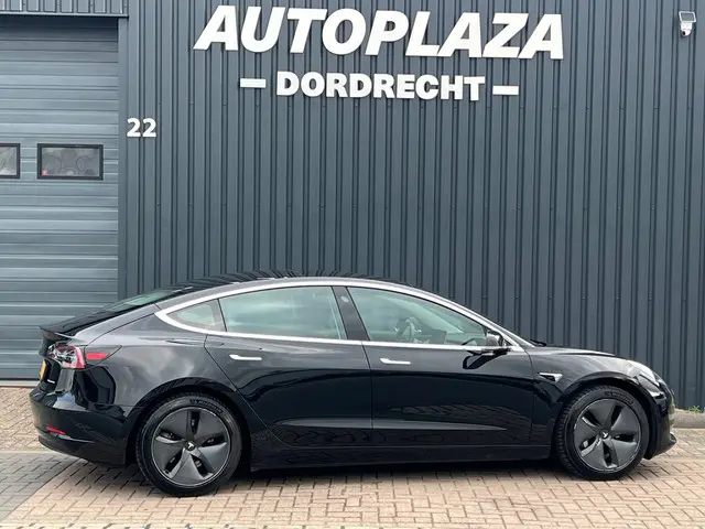 Tesla Model 3 Long Range AWD 75 kWh 2020 Elektrisch 8