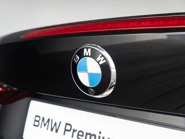 BMW M4 Cabrio xDrive Competition 2022 Benzine 23