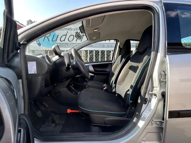 Peugeot 107 1.0 Active 2012 Benzine 5