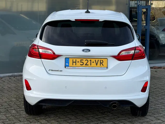 Ford Fiesta 1.0 EcoBoost ST-Line NL AUTO 2020 Benzine 4
