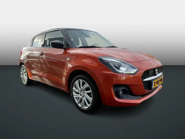 Suzuki Swift 1.2 Select Smart Hybrid 2024 Benzine 2