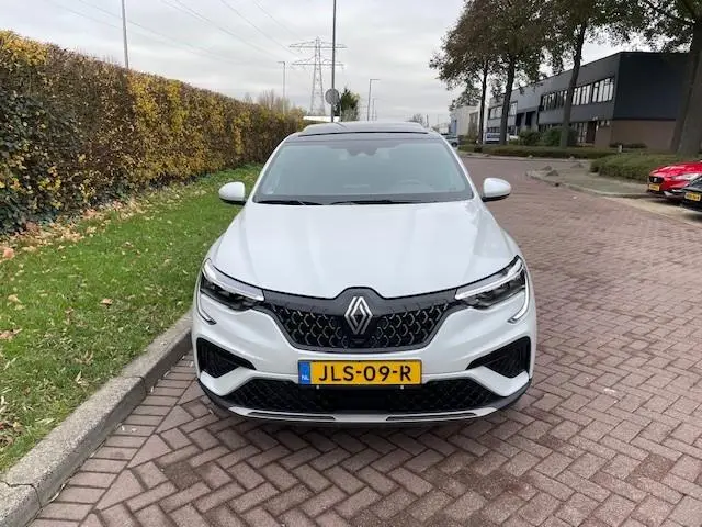 Renault Arkana 1.3 TCe 140 2024 Hybride Benzine 2