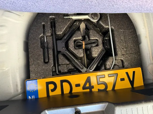 Opel KARL 1.0 Rocks Online Edition 2017 Benzine 22