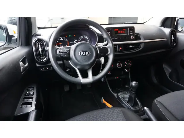 Kia Picanto 1.0 CVVT 66pk 5Drs ComfortLine 2017 Benzine 9