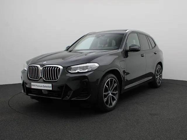 BMW X3 xDrive30e 2022 Hybride Benzine 36