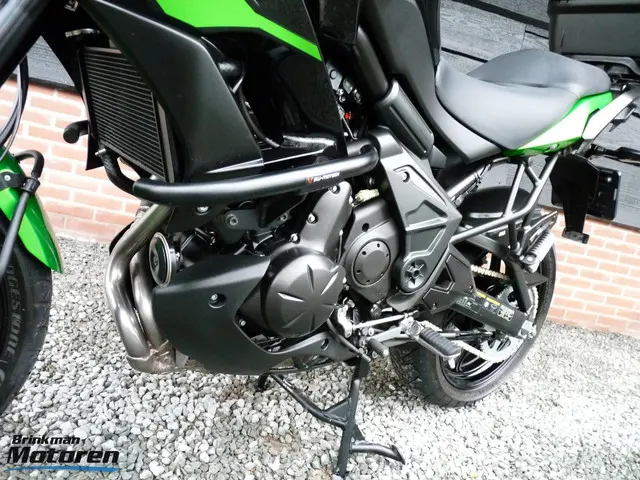 Kawasaki Versys 650 ABS 2022 Benzine 21