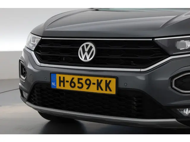 Volkswagen T-Roc 1.5 TSI 150 PK Sport (DSG) 2019 Benzine 31