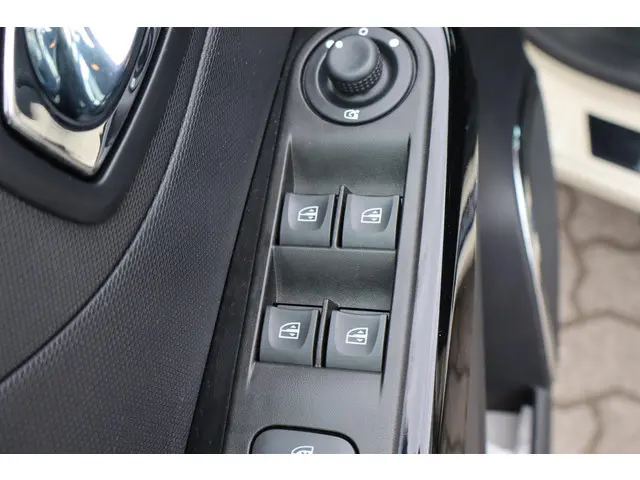 Renault Captur 1.2 TCe Dynamique 2014 Benzine 19