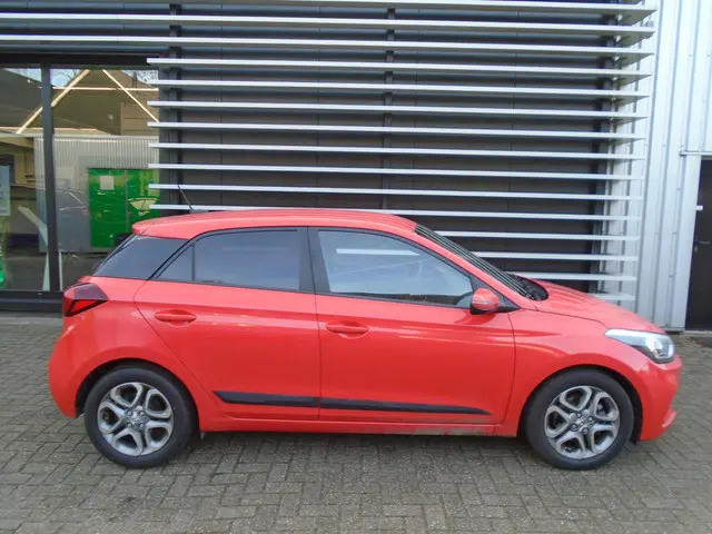 Hyundai i20 1.0 T-GDI Comfort 2018 Benzine 14