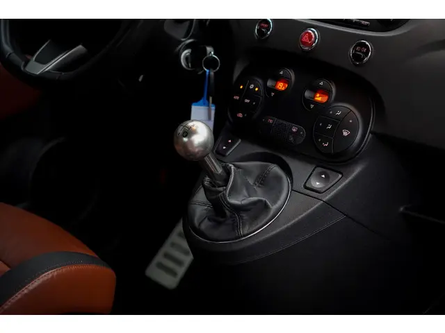 Fiat 500 1.4 T-Jet Abarth Competizione 2015 Benzine 30