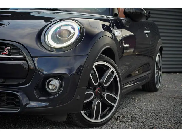 MINI Cooper S Cabrio Mini 2.0 Hammersmith 2021 Benzine 21