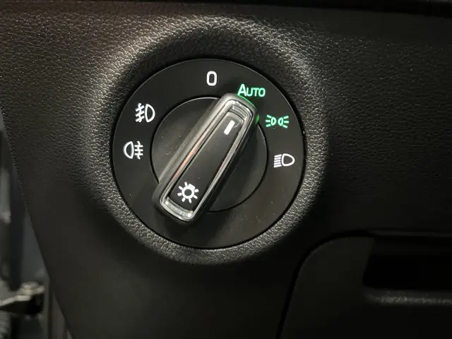 Škoda Karoq 1.5 TSI ACT Style Business 2018 Benzine 17
