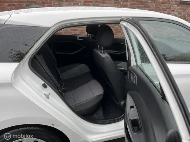 Hyundai i20 1.0 T-GDI Comfort 2019 Benzine 19