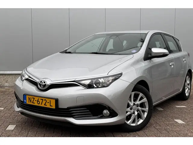 Toyota Auris 1.3 Aspiration 2017 Benzine 2