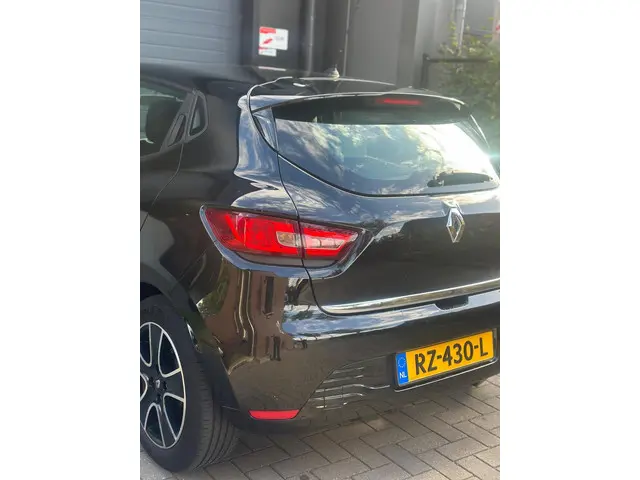 Renault Clio 1.2 16V Airco - Navi - Cruise 2014 Benzine 8