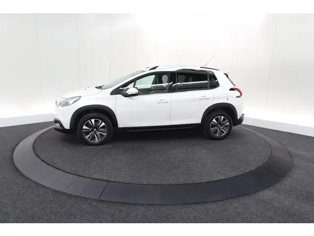 Peugeot 2008 PureTech 130 Allure 2019 Benzine 67
