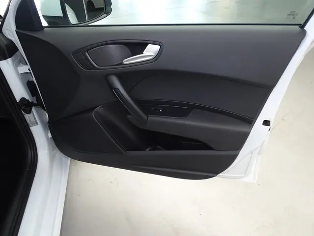 Audi A1 1.2 TFSI Sportback: 2014 Benzine 26