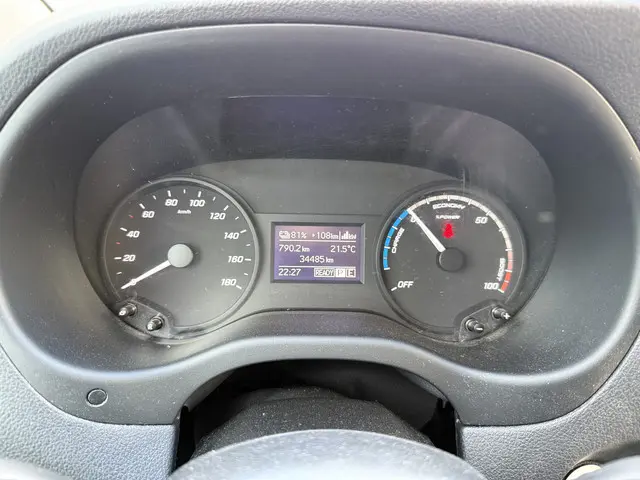 Mercedes-Benz eVito 111 2020 Elektrisch 27