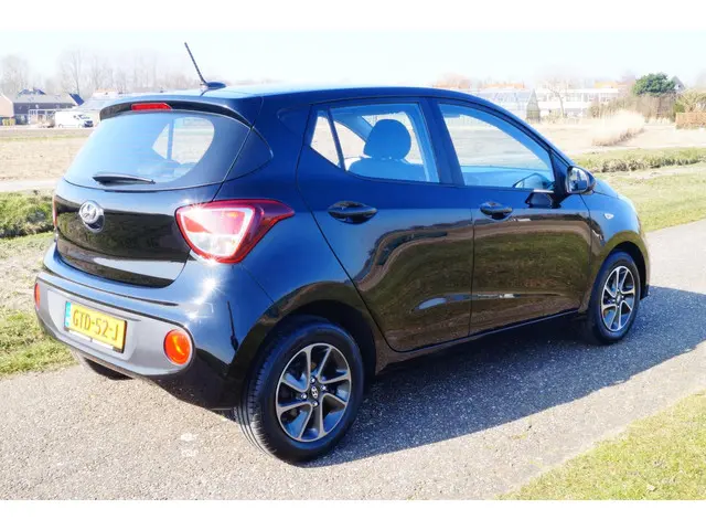 Hyundai i10 1.0i Comfort Navi Carplay 2019 Benzine 4