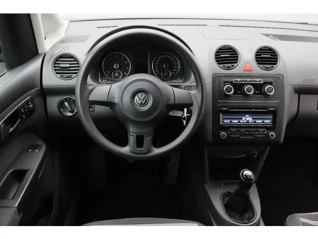 Volkswagen Caddy 1.2 TSI 2012 Benzine 8