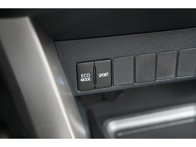 Toyota RAV4 2.0 Style 4WD 2014 Benzine 30