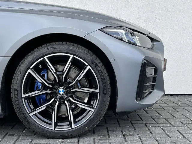 BMW i4 eDrive35 70 kWh 2024 Elektrisch 11