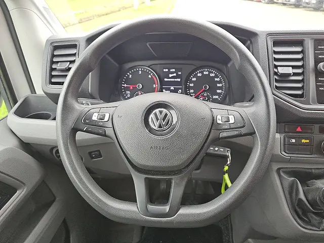 Volkswagen Crafter 35 2.0 2022 Diesel 11