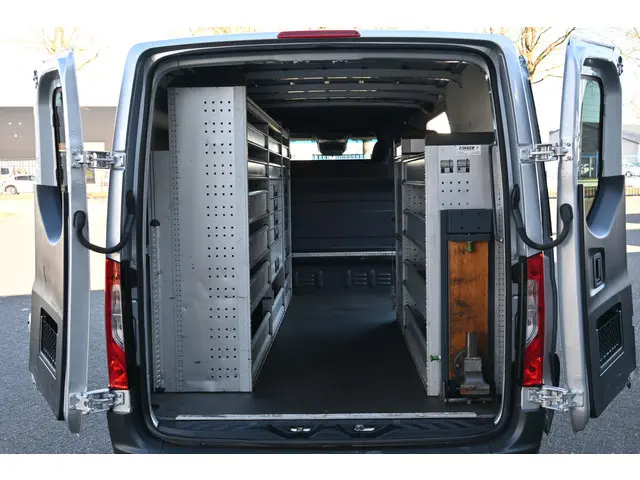 Mercedes-Benz Sprinter 315 CDI L2H1 RWD 2021 Diesel 4