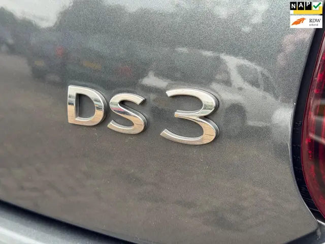 DS DS 3 1.2 PureTech Business 2015 Benzine 26