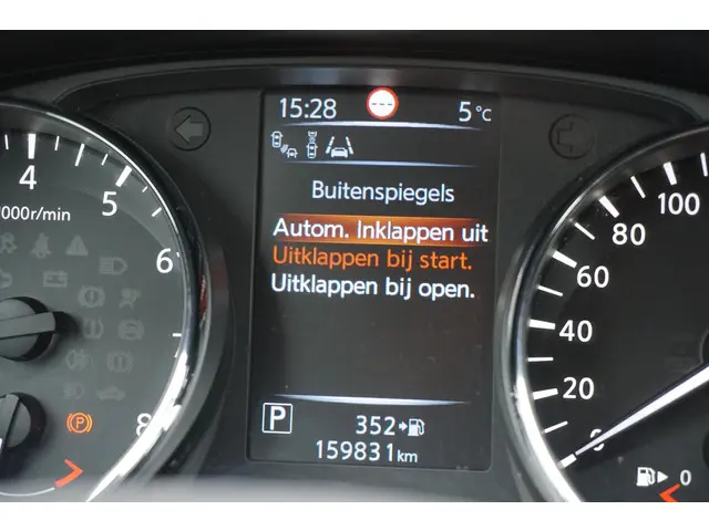 Nissan QASHQAI 1.2 Tekna 2015 Benzine 46