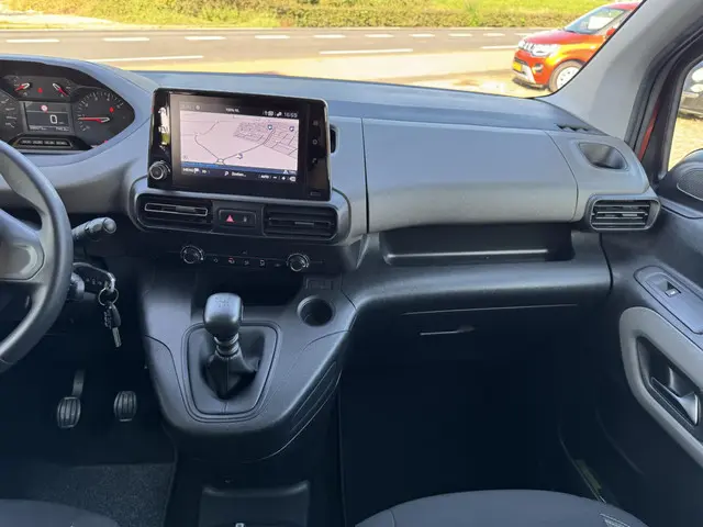 Peugeot Rifter 1.2 Puretech Active 2020 Benzine 30