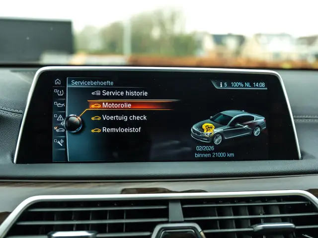 BMW 7 Serie 740i High Executive 2017 Benzine 54