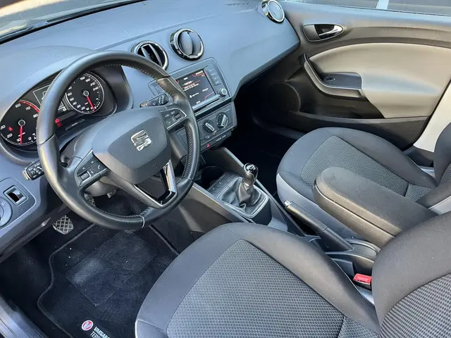 SEAT Ibiza 1.0 EcoTSI Style Connect Carplay 2016 Benzine 5