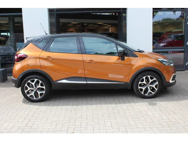 Renault Captur 1.3 EDC Intens 150 AUTOMAAT 2019 Benzine 9