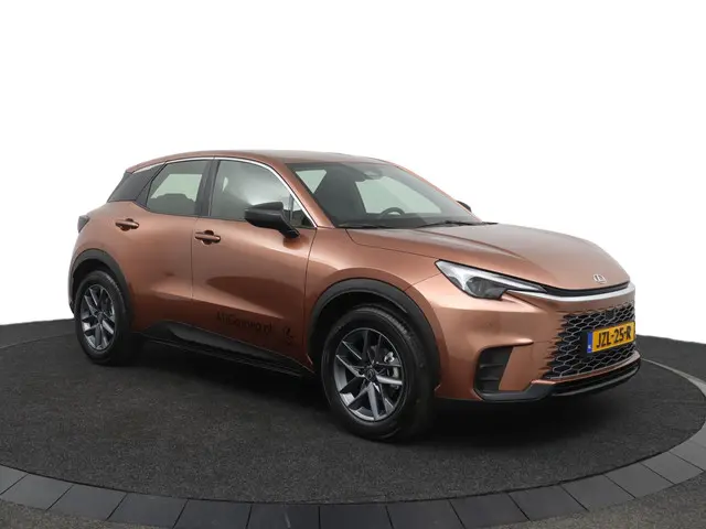 Lexus LBX Business Line 2WD 2026 Hybride Benzine 13