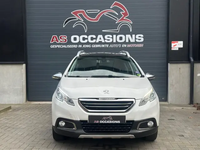 Peugeot 2008 1.2 PureTech Pano - Cruise - Navi 2014 Benzine 4