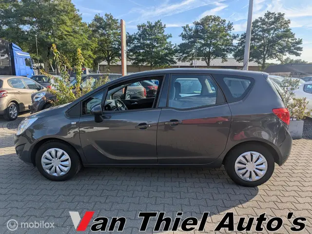 Opel Meriva 1.4 Selection 2013 Benzine 2