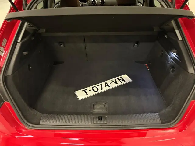Audi A3 Sportback 2.0 TFSI quattro 2020 Benzine 12