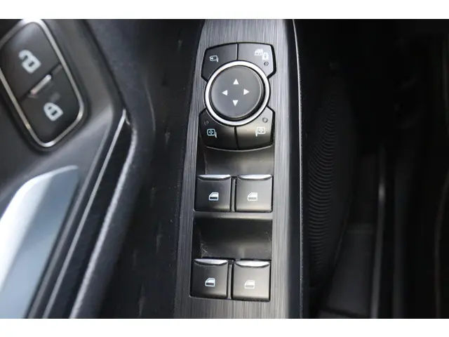 Ford Kuga 1.5 ECOBOOST ST-LINE X 2020 Benzine 37