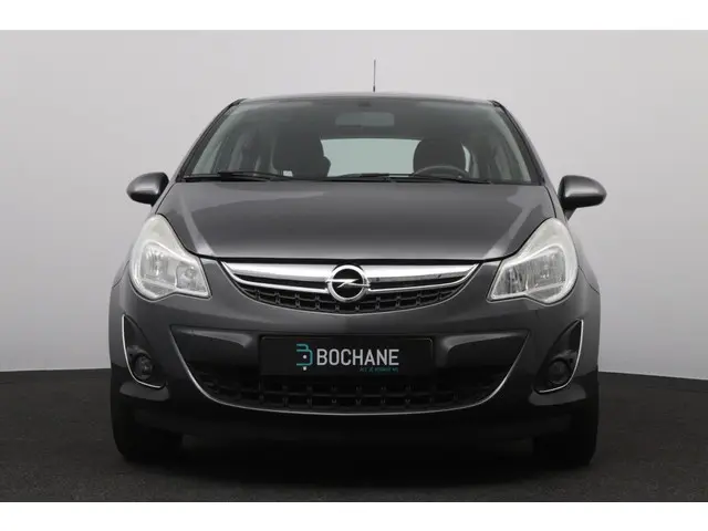 Opel Corsa 1.2-16V Anniversary Edition 2012 Benzine 6