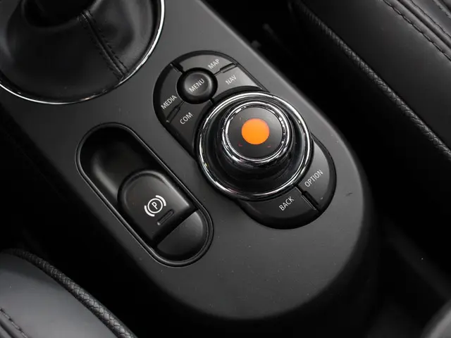 MINI Electric Mini Yours 33 kWh 2020 Elektrisch 18