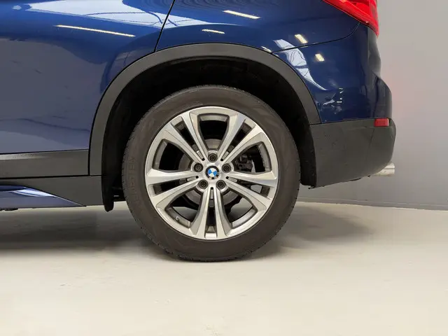 BMW X1 sDrive18i High Executive 2018 Benzine 11