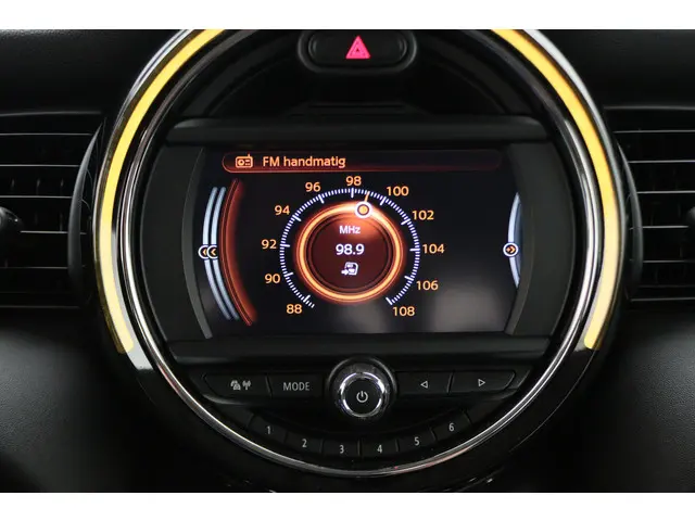 MINI Cooper Mini 1.5 Chili Business 2018 Benzine 36