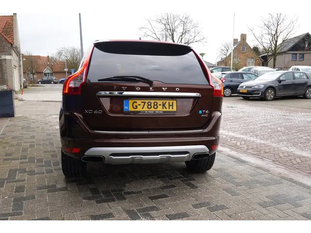 Volvo XC60 3.0 T6 R-Design POLESTAR 2013 Benzine 5