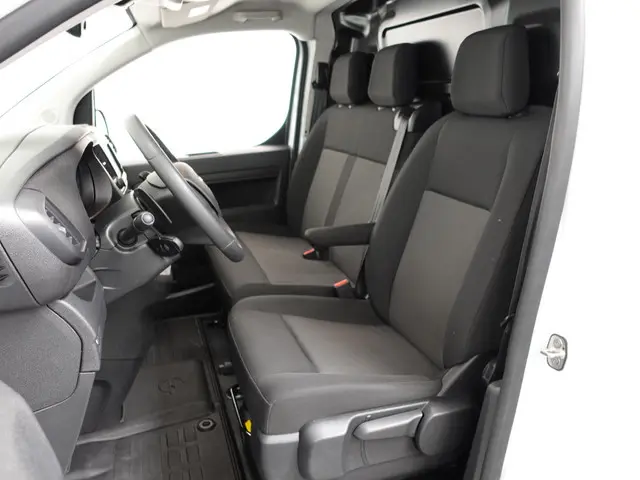 Opel Vivaro 2.0 BlueHDi 145PK L3 Automaat 2024 Diesel 20