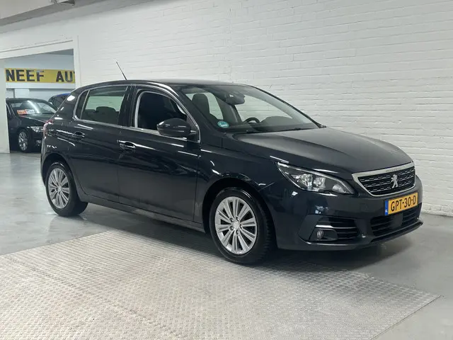Peugeot 308 SW 1.2 PureTech Allure 2018 Benzine 2