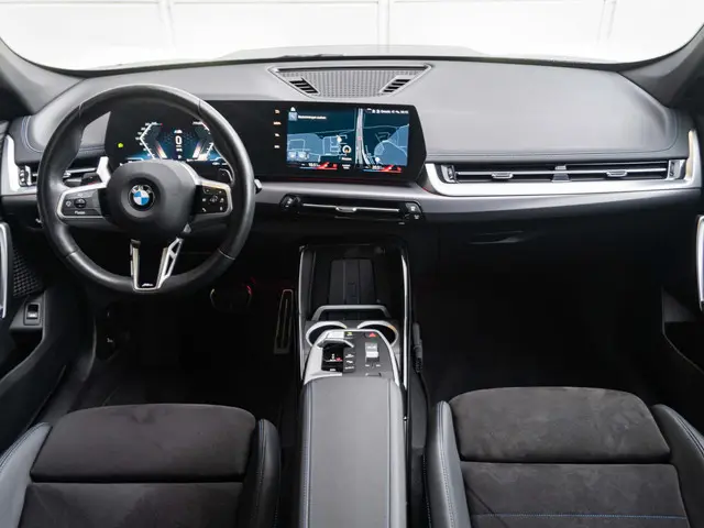 BMW X1 sDrive18i 2022 Benzine 10