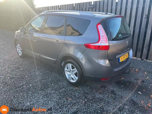 Renault Grand Scénic 1.2 TCe Bose 2016 Benzine 4