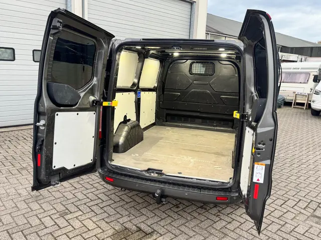 Ford Transit Custom 300 2.0 TDCI L1H1 Trend 2021 Diesel 7