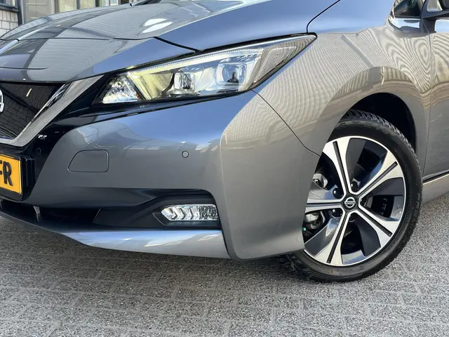 Nissan Leaf Tekna 40 kWh 2022 Elektrisch 33